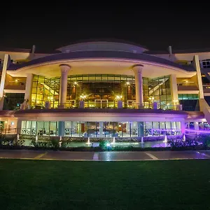5* מלון Al Raha &